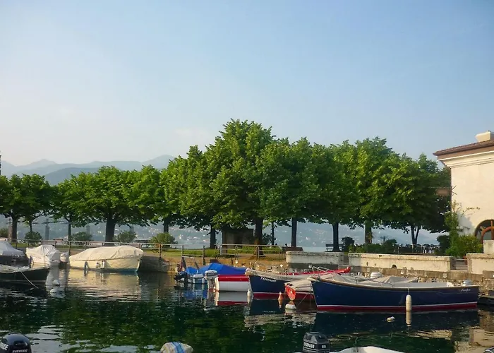 Domus Felix Holiday home San Felice del Benaco